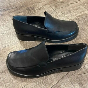 NWOB!! Franco Sarto - Bocca Leather Loafer - Black Leather - Size 6